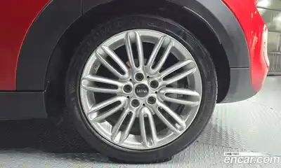 Mini Cooper 2015 2.0 гидро в Москве № 2132093, миниатюра 6