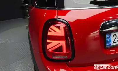 Mini Cooper 2015 2.0 гидро в Москве № 2132093, миниатюра 8
