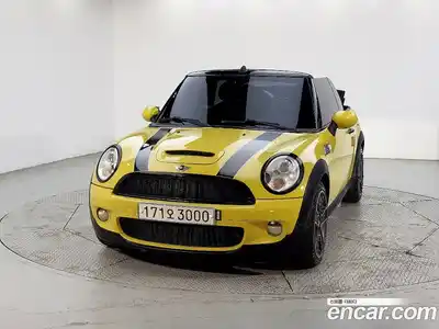 Mini Cooper Convertible 2009 1.6 гидро в Москве № 2132133, миниатюра 6