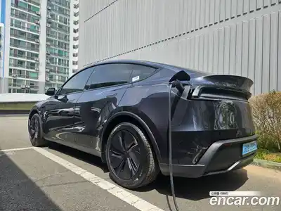Tesla Model Y 2026 гидро, миниатюра 2