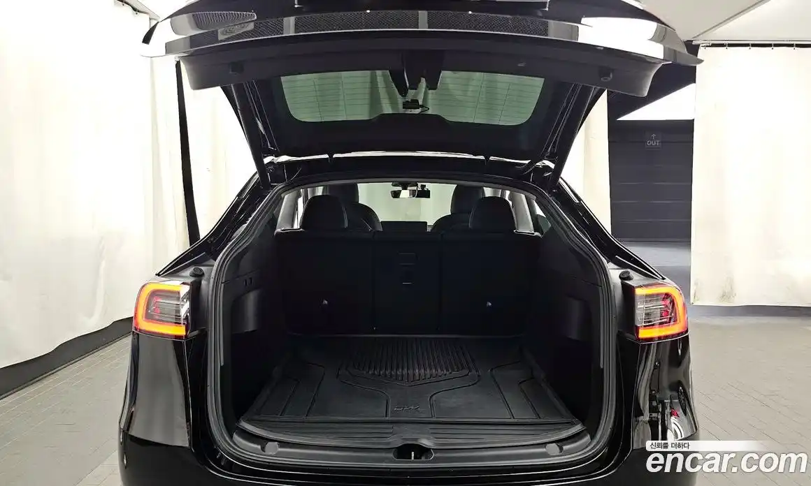 Tesla Model Y 2022 0.2 гидро, фото 26