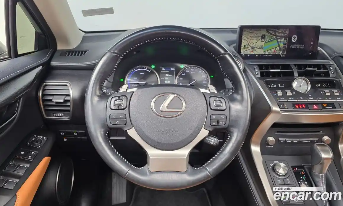 Lexus NX 2019 2.5 гидро в Москве № 2132306, фото 19