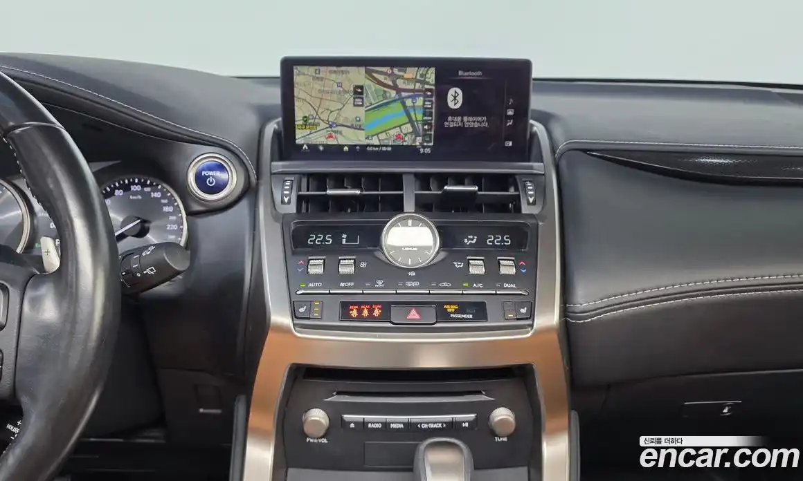 Lexus NX 2019 2.5 гидро в Москве № 2132306, фото 20