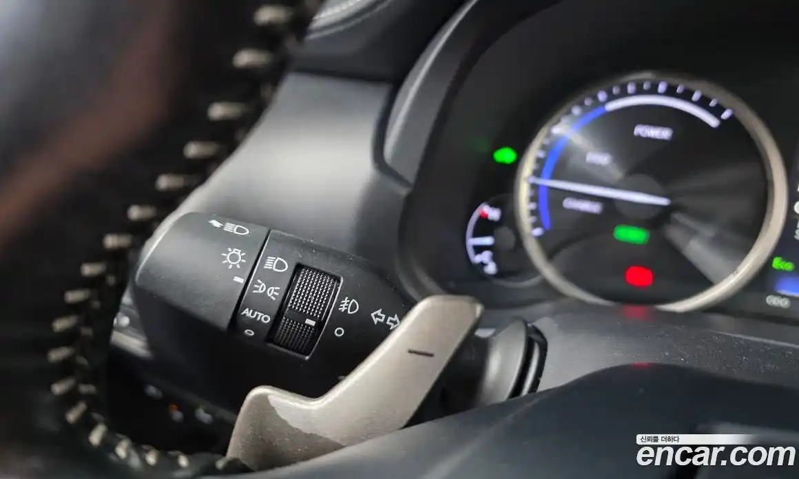 Lexus NX 2019 2.5 гидро в Москве № 2132306, фото 29