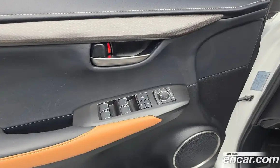 Lexus NX 2019 2.5 гидро в Москве № 2132306, фото 30