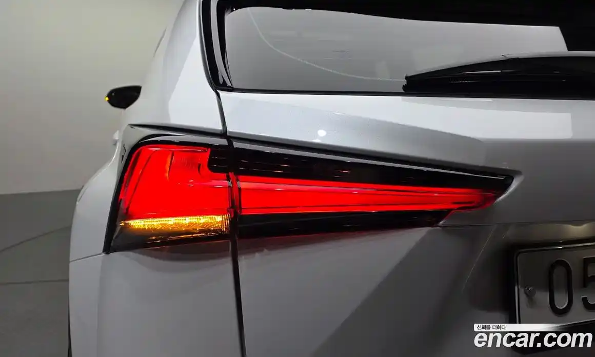 Lexus NX 2019 2.5 гидро в Москве № 2132306, фото 9