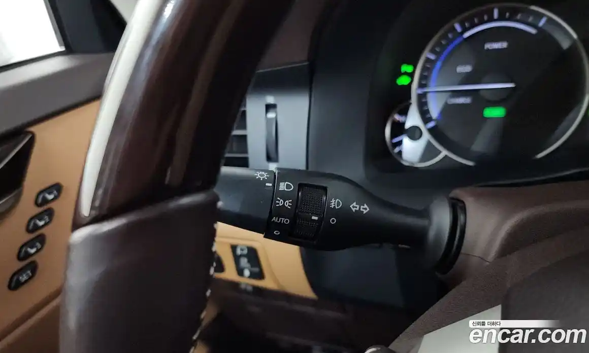 Lexus ES 2018 2.5 гидро в Москве № 2132322, фото 34