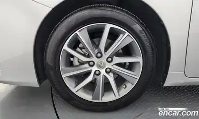 Lexus ES 2018 2.5 гидро в Москве № 2132322, миниатюра 5