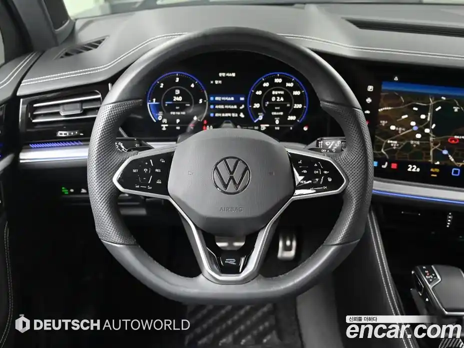 Volkswagen Touareg 2024 3.0 гидро в Москве № 2132386, фото 13