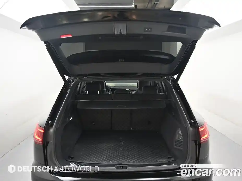 Volkswagen Touareg 2024 3.0 гидро в Москве № 2132386, фото 19