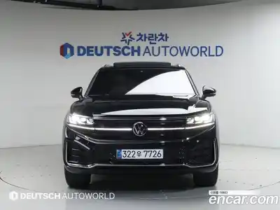 Volkswagen Touareg 2024 3.0 гидро в Москве № 2132386, миниатюра 3