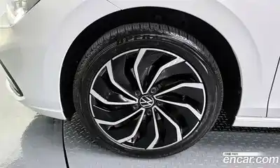 Volkswagen Golf 2024 2.0 гидро в Москве № 2132407, миниатюра 5