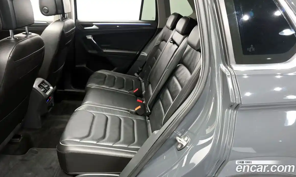 Volkswagen Tiguan 2021 2.0 гидро в Москве № 2132413, фото 16