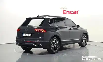 Volkswagen Tiguan 2021 2.0 гидро в Москве № 2132413, миниатюра 2