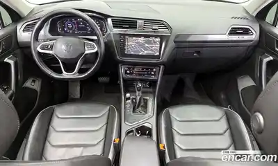 Volkswagen Tiguan 2021 2.0 гидро в Москве № 2132413, миниатюра 10