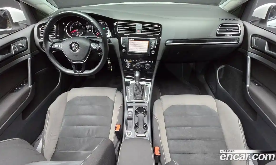 Volkswagen Golf 2016 1.4 гидро в Москве № 2132506, фото 7