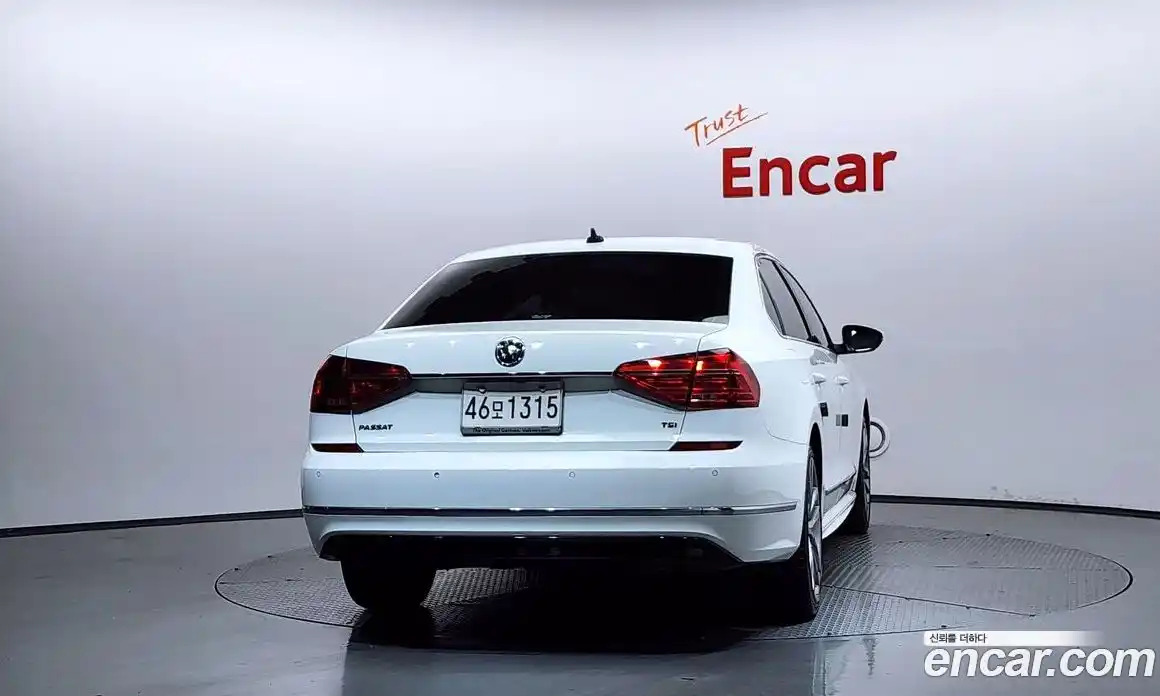 Volkswagen Passat 2016 1.8 гидро в Москве № 2132510, фото 4