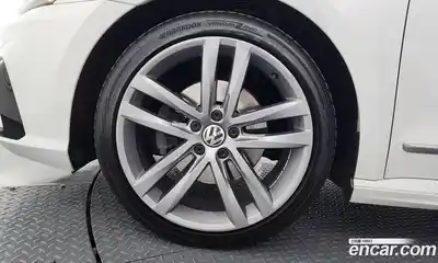 Volkswagen Passat 2016 1.8 гидро в Москве № 2132510, миниатюра 5
