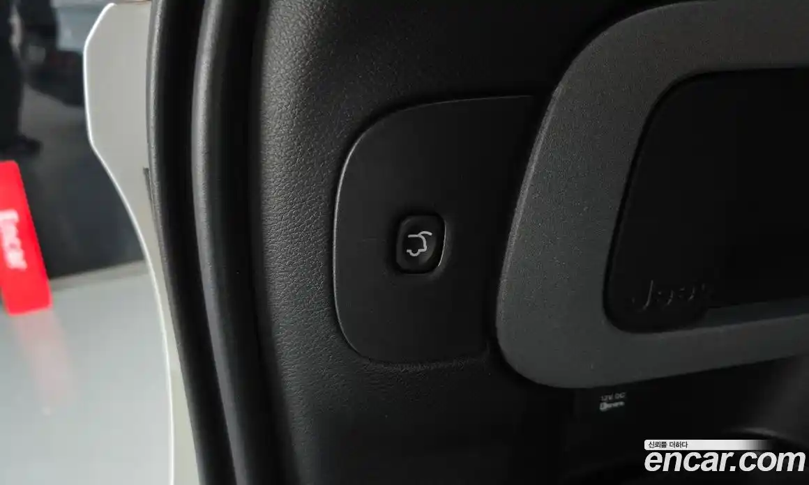 Jeep Cherokee 2015 2.0 гидро в Москве № 2132787, фото 20