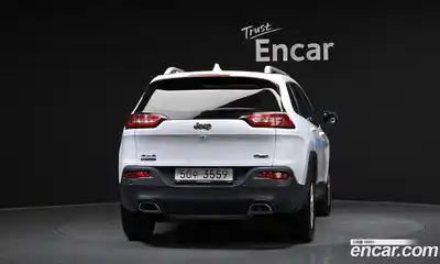 Jeep Cherokee 2015 2.0 гидро в Москве № 2132787, миниатюра 4