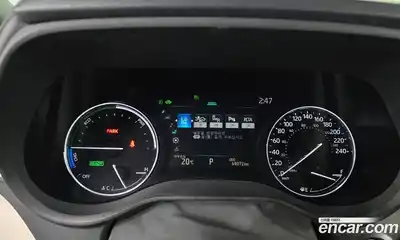 Toyota Sienna 2021 2.5 гидро в Москве № 2132960, миниатюра 11