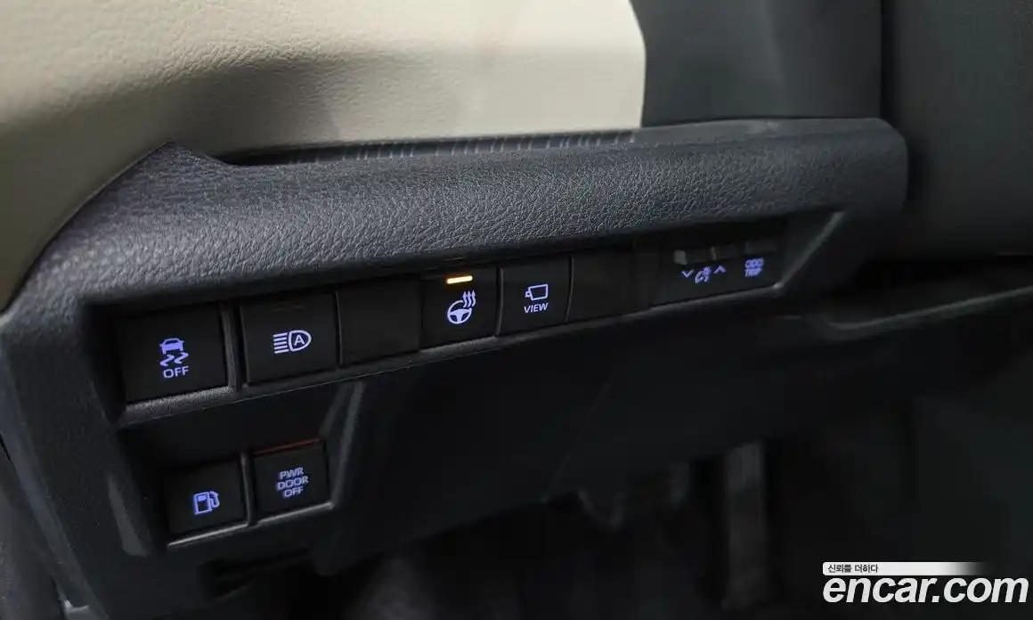 Toyota Sienna 2021 2.5 гидро в Москве № 2132960, фото 27