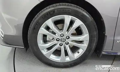 Toyota Sienna 2021 2.5 гидро в Москве № 2132960, миниатюра 5