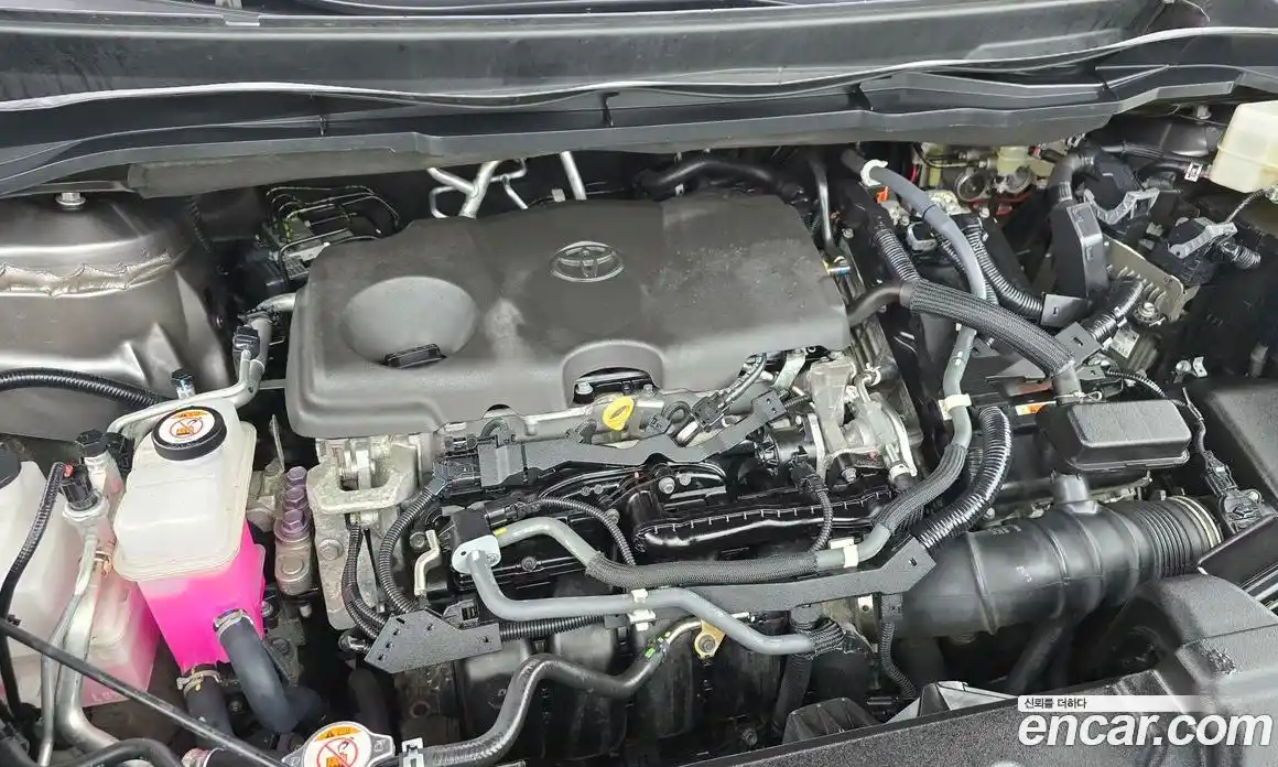 Toyota Sienna 2021 2.5 гидро в Москве № 2132960, фото 6