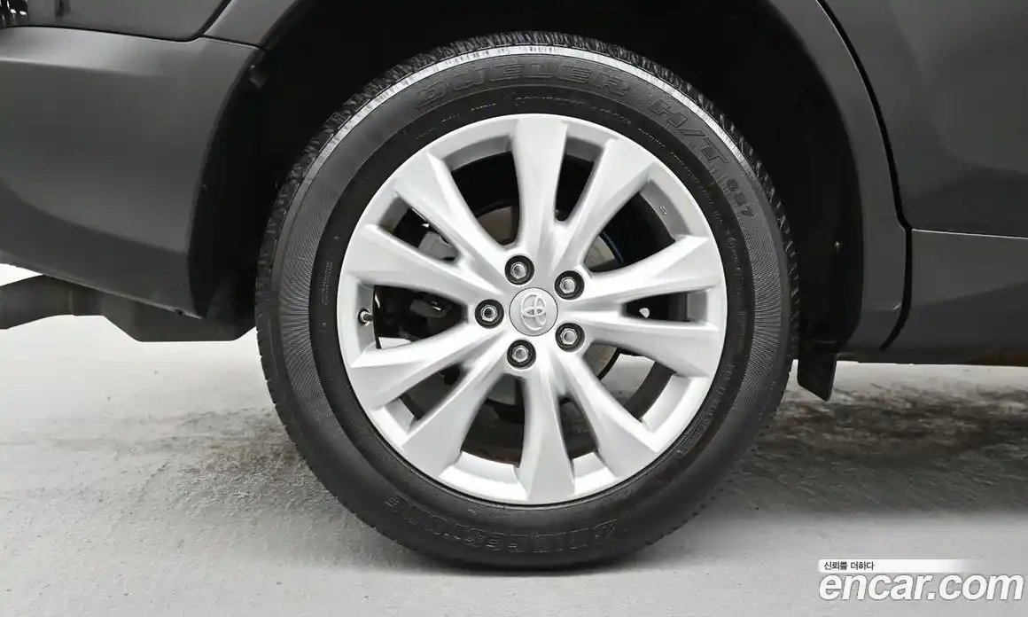 Toyota RAV4 2015 2.5 гидро в Москве № 2133177, фото 5