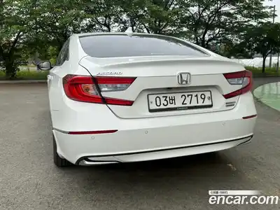 Honda Accord 2019 2.0 гидро в Москве № 2133328, миниатюра 5