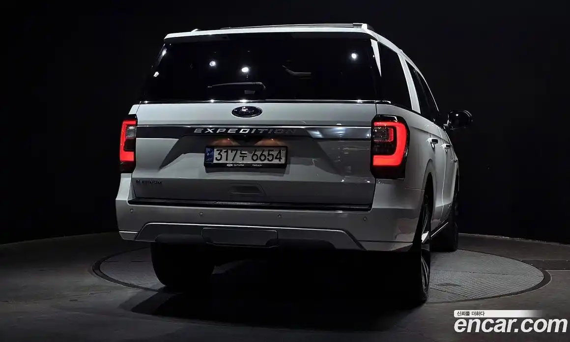 Ford Expedition 2021 3.5 гидро в Москве № 2133387, фото 4