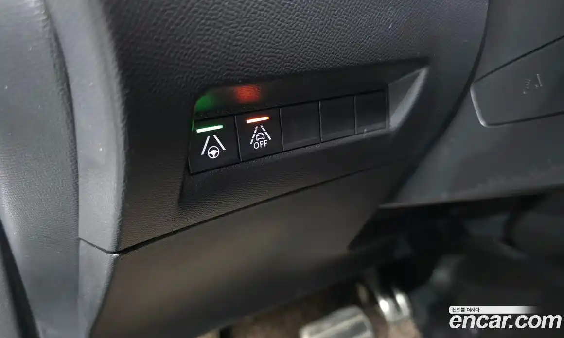 Peugeot 2008 2022 0.1 гидро в Москве, фото 19