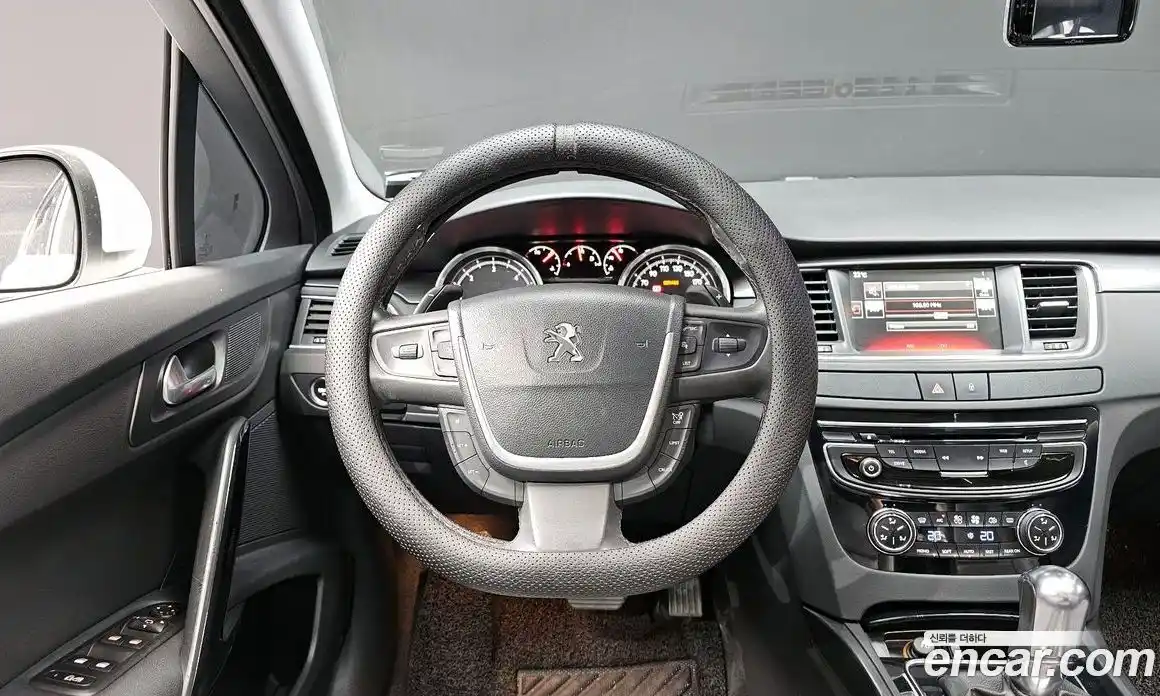Peugeot 508 2015 1.6 гидро в Москве, фото 12