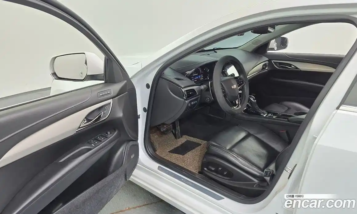 Cadillac ATS 2015 2.0 гидро в Москве № 2134449, фото 10