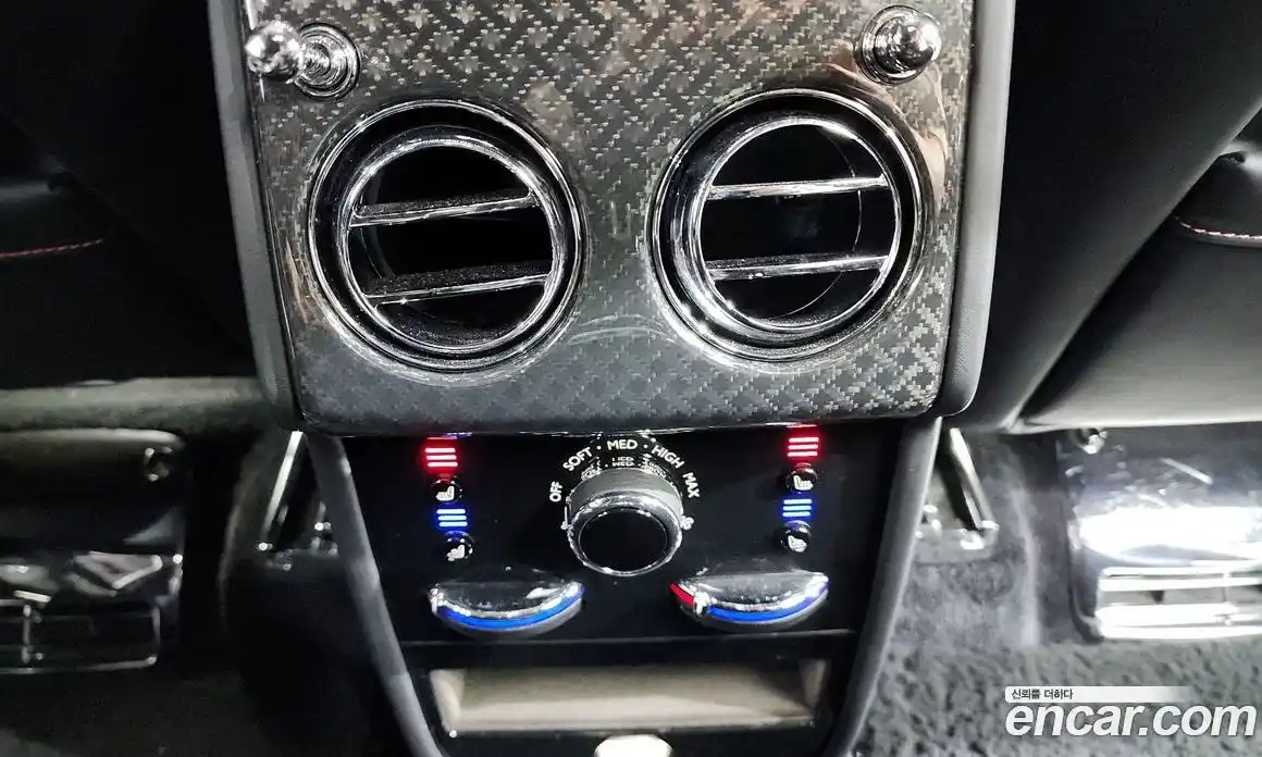Rolls-Royce Cullinan 2023 6.7 гидро в Москве № 2134734, фото 18