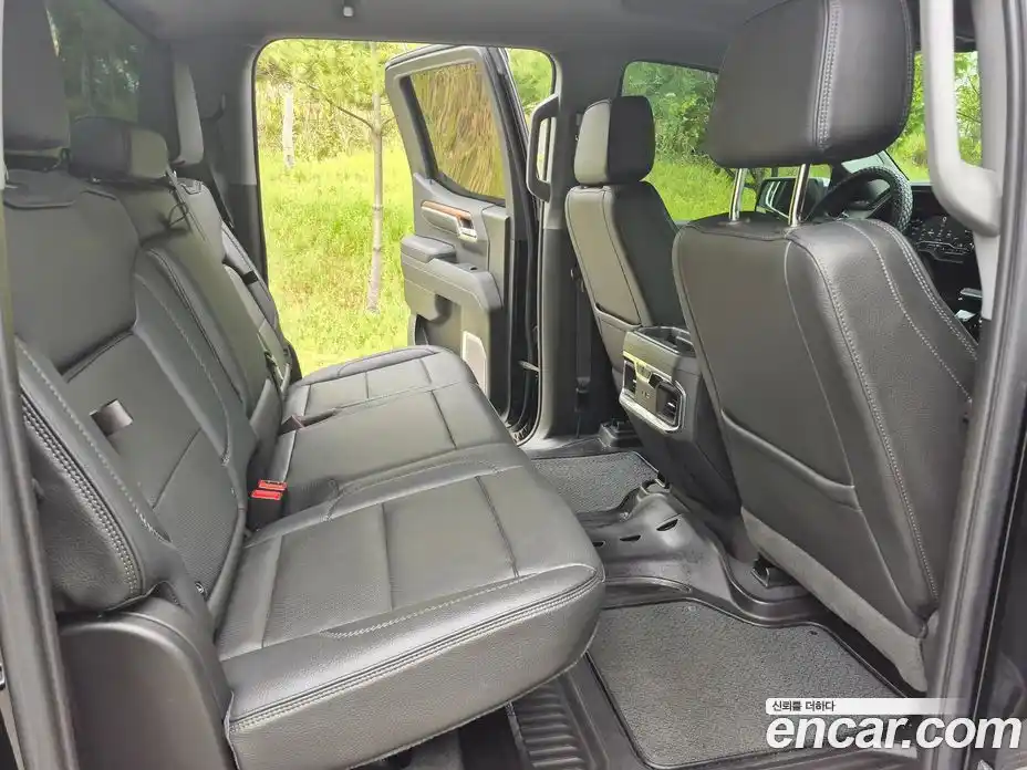 GMC Sierra 2023 6.2 автомат (гидро), фото 9