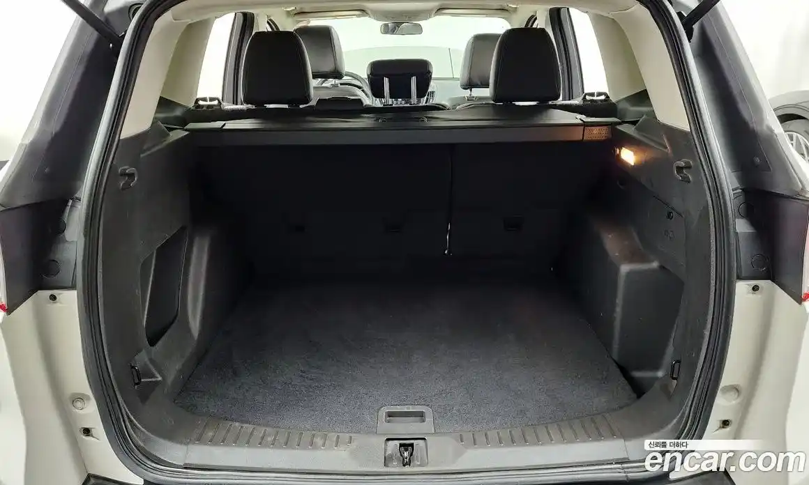 Ford Escape 2014 2.0 гидро в Москве № 255666, фото 20