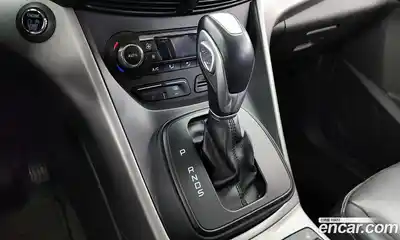 Ford Escape 2014 2.0 гидро в Москве № 255666, миниатюра 9