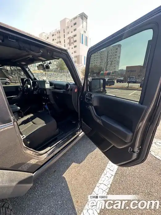 Jeep Wrangler 2017 3.6 гидро в Москве № 750171, фото 12