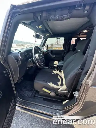 Jeep Wrangler 2017 3.6 гидро в Москве № 750171, миниатюра 8