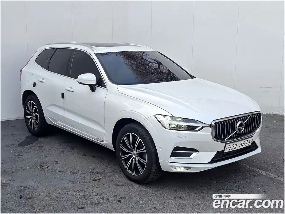 Volvo XC60 2019 2.0 гидро в Москве № 860503, фото 3