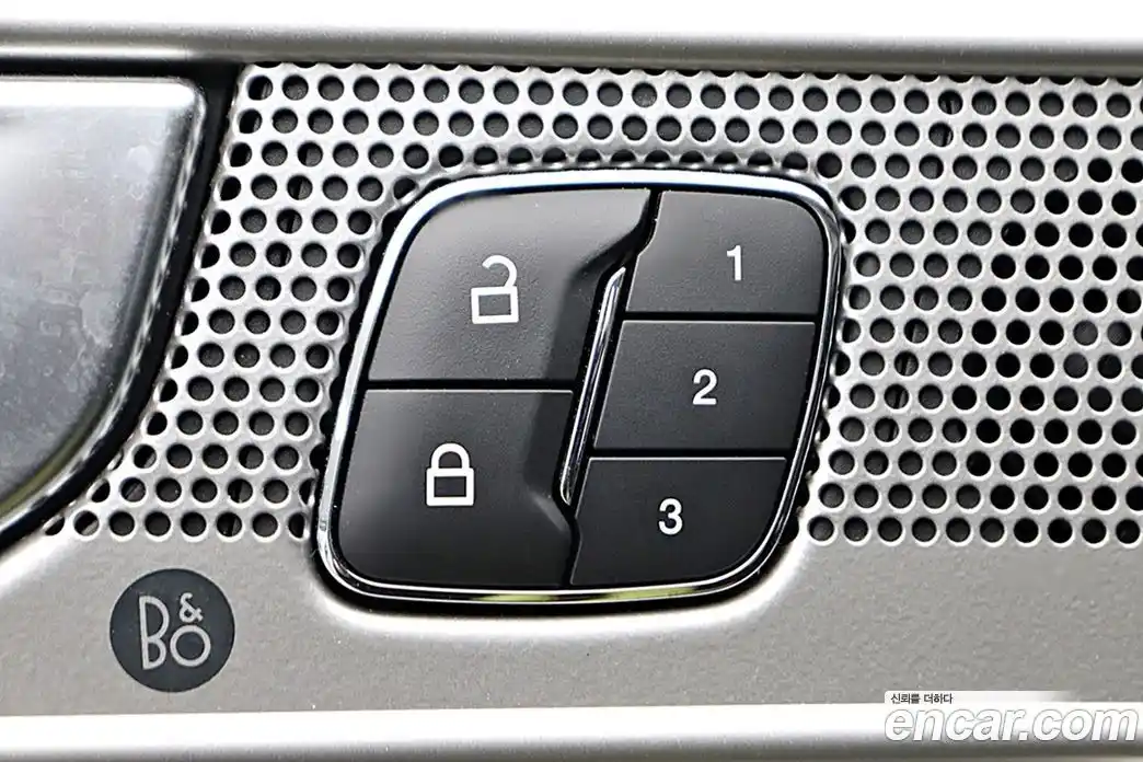 Ford Explorer 2023 2.3 гидро в Москве № 897023, фото 11