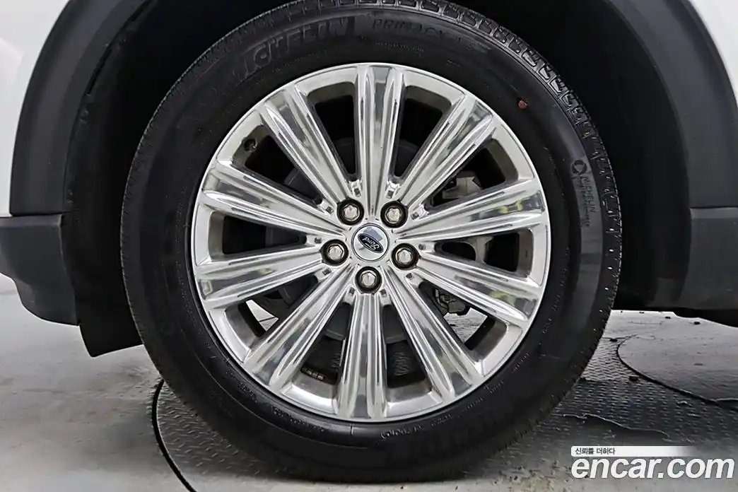 Ford Explorer 2023 2.3 гидро в Москве № 897023, фото 18