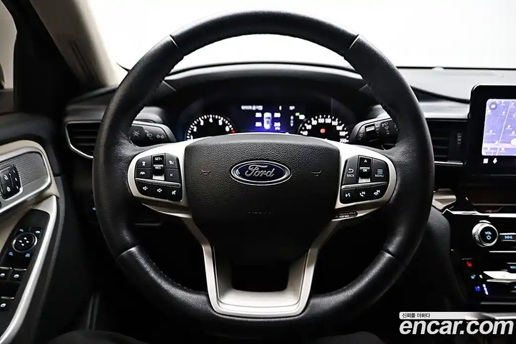 Ford Explorer 2023 2.3 гидро в Москве № 897023, фото 6