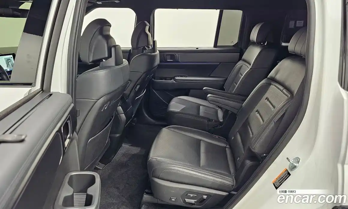 Hyundai Santa Fe 2023 1.6 гидро, фото 12