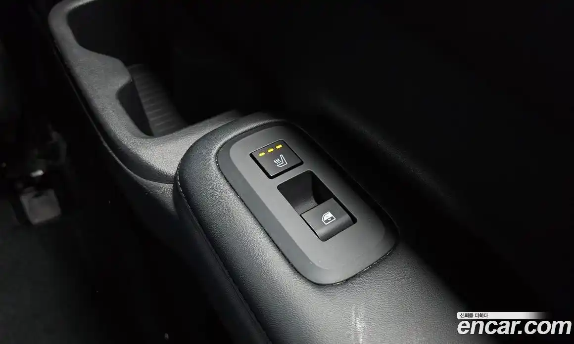 Hyundai Santa Fe 2023 1.6 гидро в Москве № 110926, фото 19