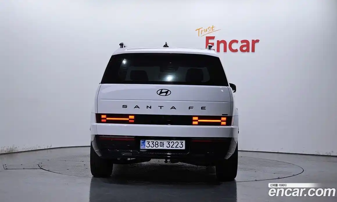 Hyundai Santa Fe 2023 1.6 гидро в Москве № 110926, фото 4