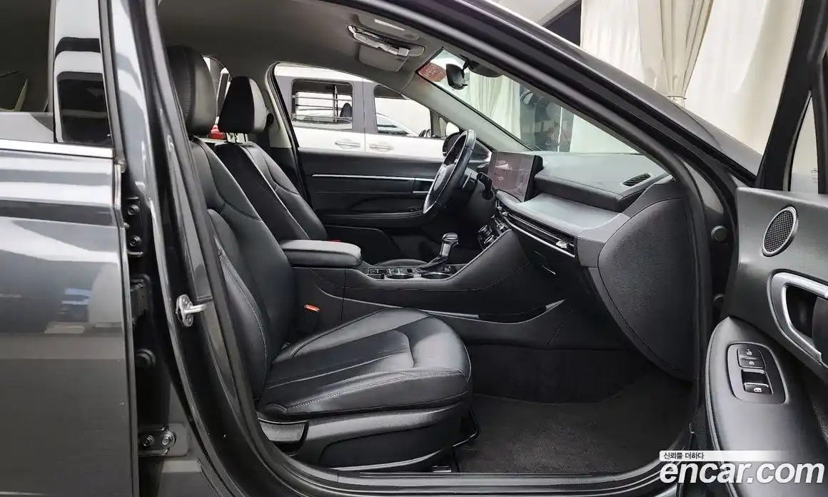 Hyundai Sonata 2024 2.0 гидро в Москве № 115004, фото 11