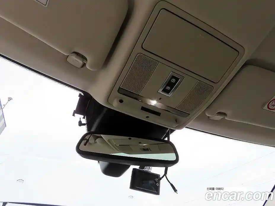Land Rover Range-Rover Evoque 2017 2.0 гидро в Москве № 1196859, фото 15