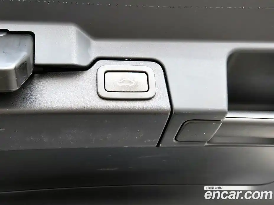 Land Rover Range-Rover Evoque 2017 2.0 гидро в Москве № 1196859, фото 16